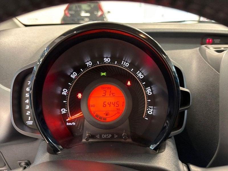 Toyota Aygo 1.0 VVT-i x-fun