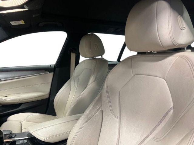 BMW 530 d xDrive 249CV Touring Luxury
