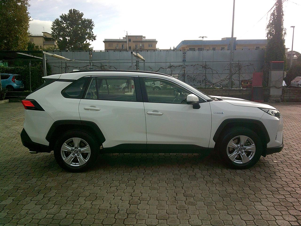 Toyota RAV 4 RAV4 2.5 HV (218CV) E-CVT 2WD Business