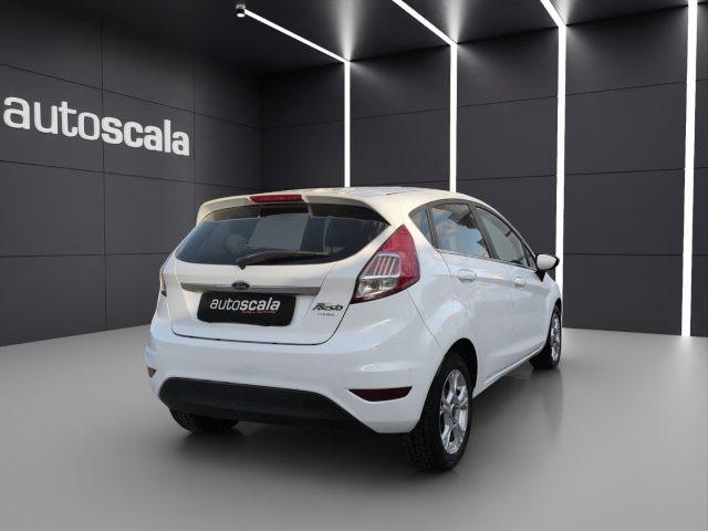 FORD Fiesta 1.5 TDCi 75CV 5 porte Titanium