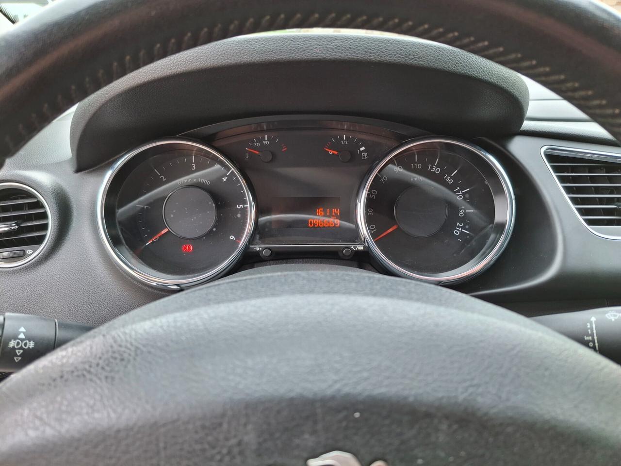 Peugeot 3008 BlueHDi 120 S&S Allure