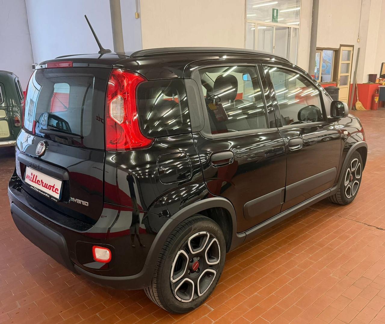 Fiat Panda 1.0 FireFly S&S Hybrid