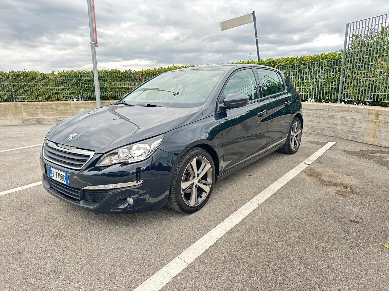 Peugeot 308 1.6 HDi