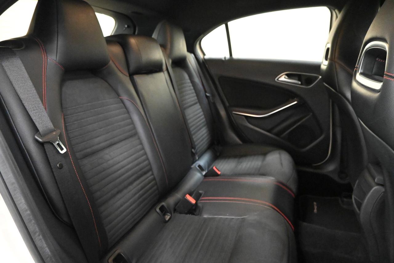 MERCEDES Classe A (W176) A 180 CDI Automati...