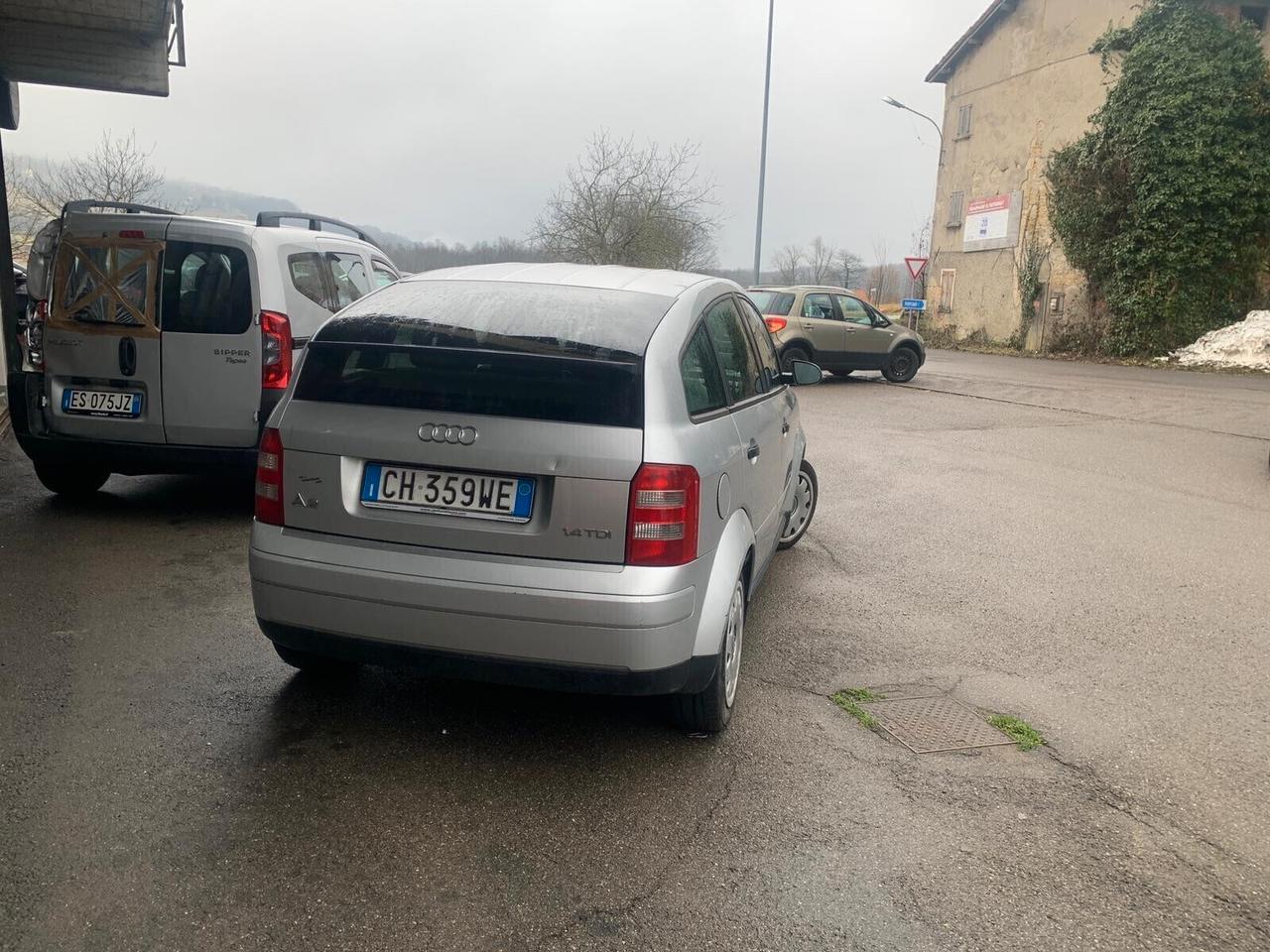 Audi A2 tdi neo patentati, affidabile, economica spaziosa, piccola audi, turbo nuovo, tagliandata