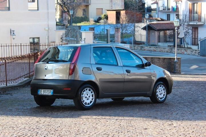 Fiat Punto Classic 1.2 5 porte MOTORE FIRE EX PENSIONATA GOMME 4 STAGIONI DA VETRINA