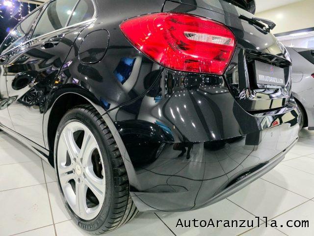 MERCEDES-BENZ A 200 CDI Sport Navi