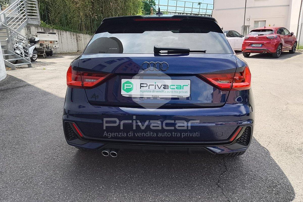 AUDI A1 SPB 40 TFSI S tronic Identity Black