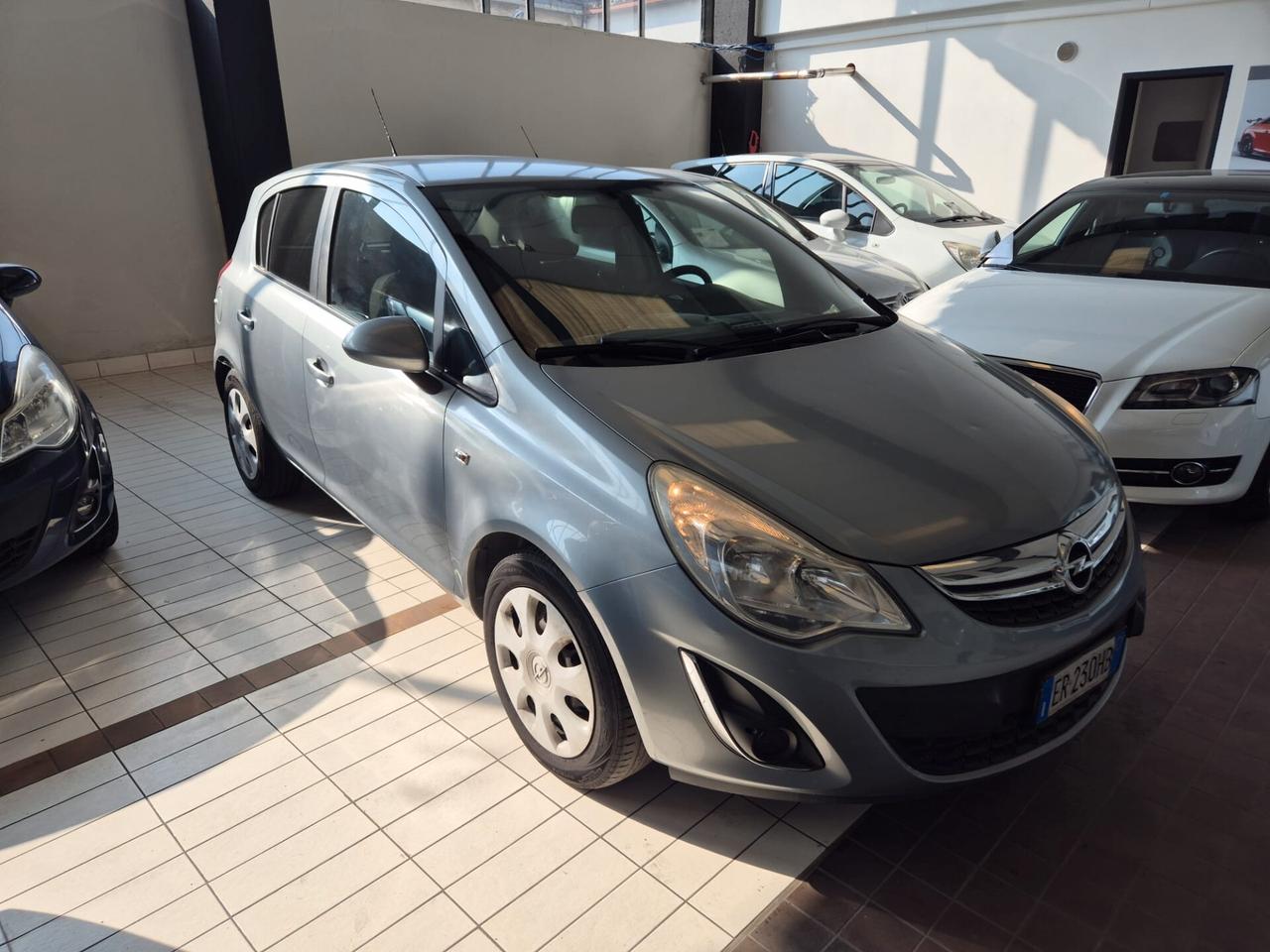 Opel Corsa 1.2 85CV 5 porte GPL-TECH Edition