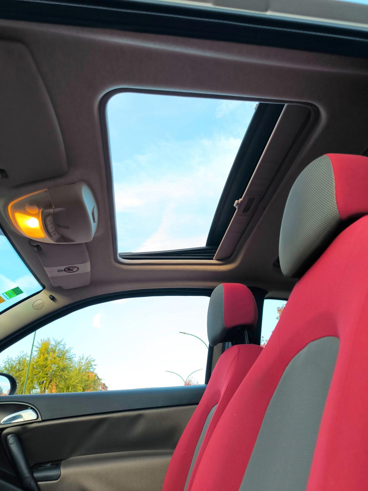 Lancia Ypsilon 1.3 Multijet 16V Platino