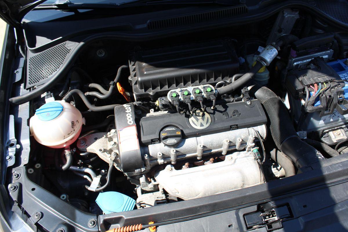 VOLKSWAGEN - Polo - 1.4 5p. Comfortline BiFuel