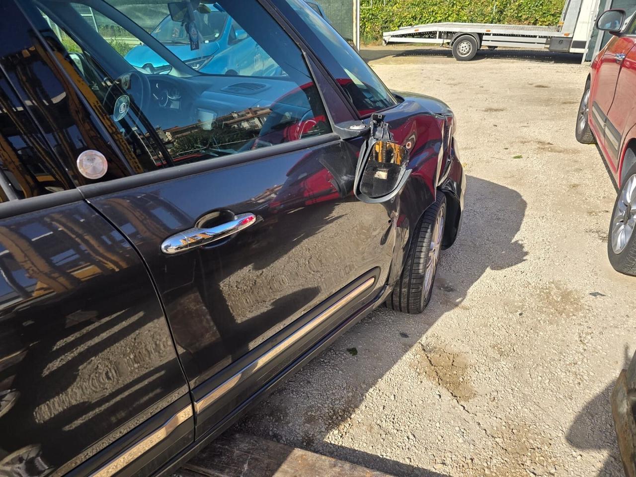 FIAT 500 L LIVING 7 POSTI SINISTRATA