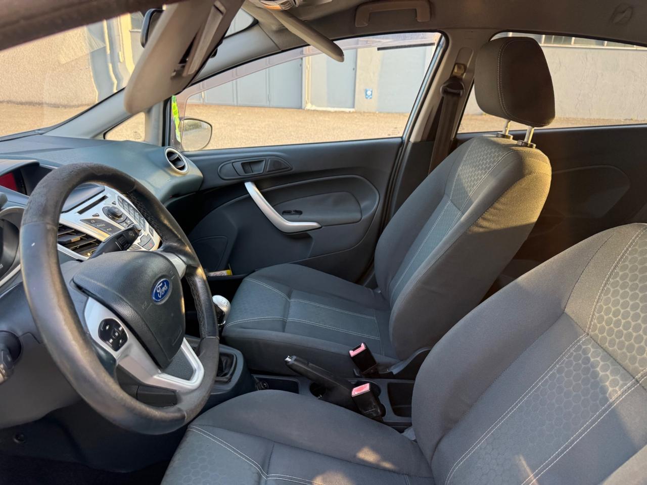 Ford Fiesta 1.4 TDCi 5p. Titanium