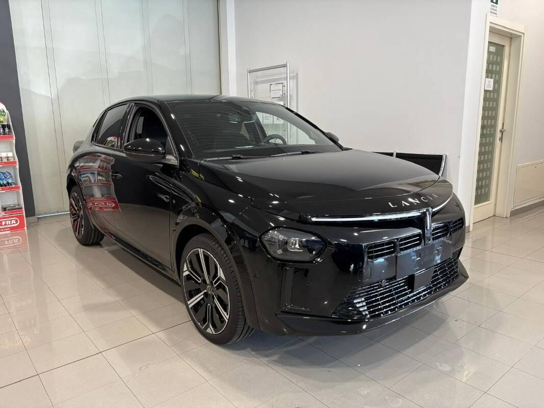 Lancia Ypsilon 1.2 mhev LX e-dct