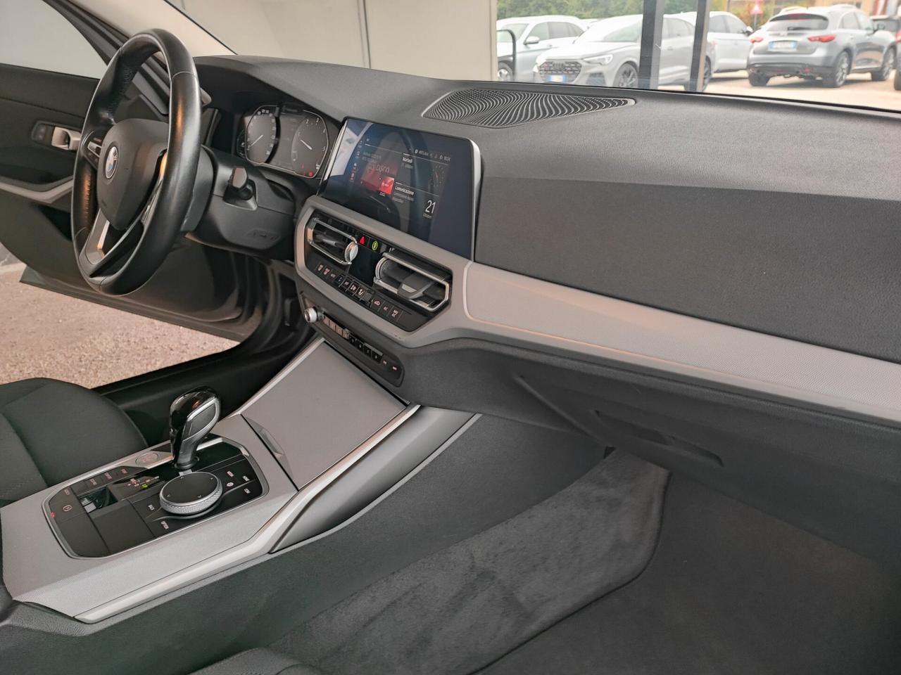 Bmw 318d Touring Business Advantage