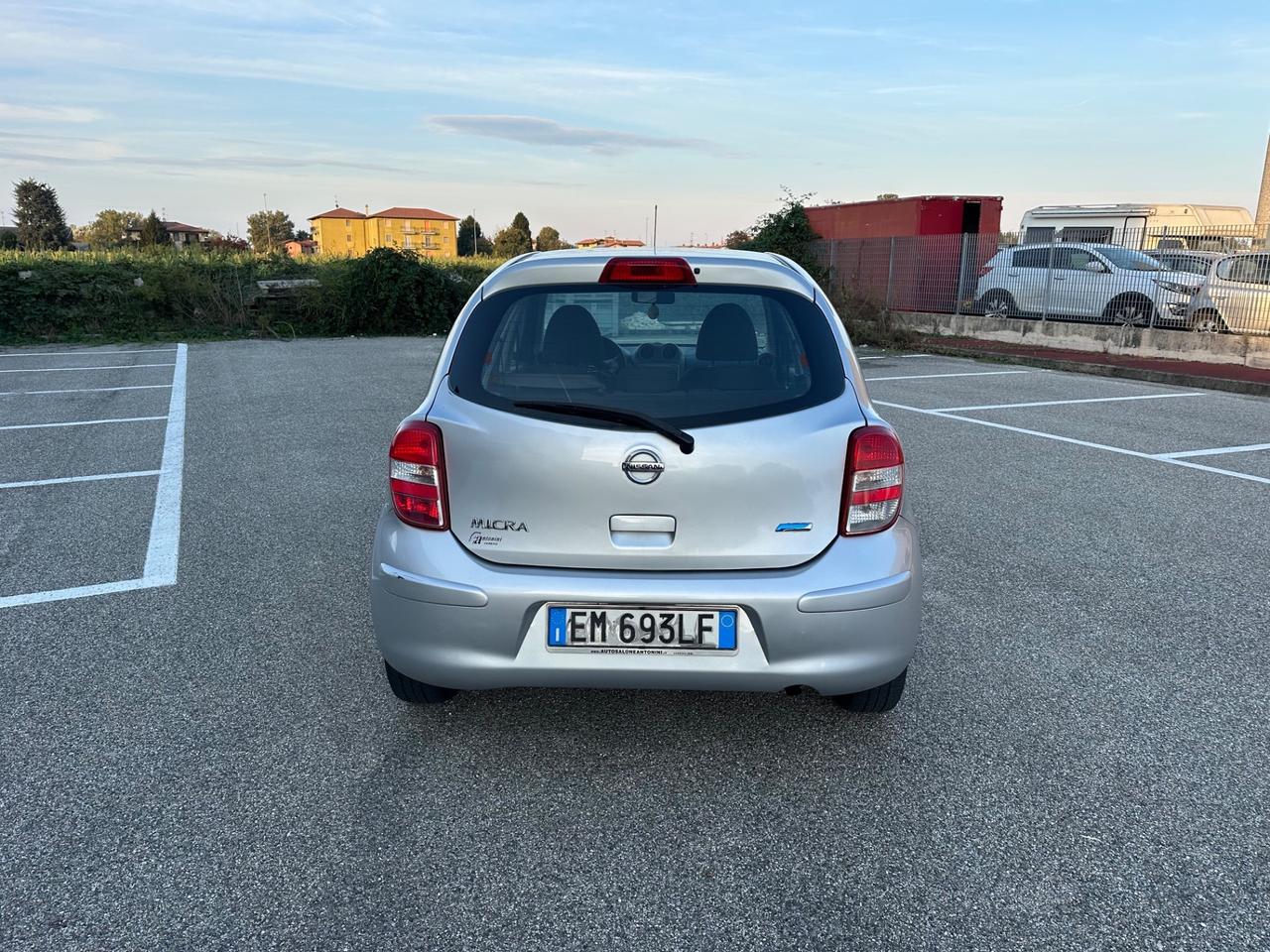 Nissan Micra 1.2 12V 5 porte Acenta cambio automatico