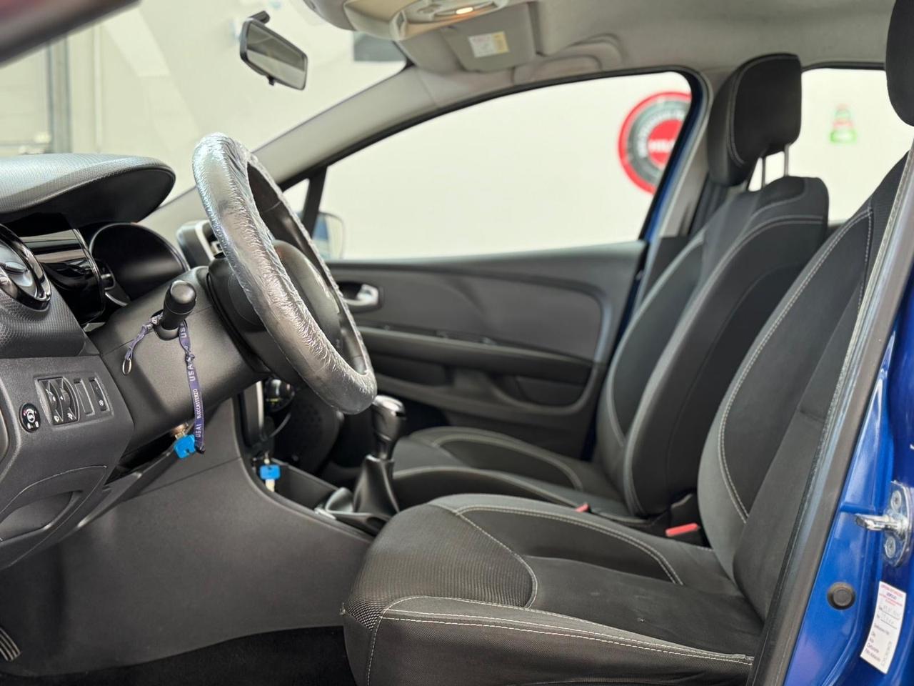 Renault Clio TCe 12V 90 CV GPL 5 porte Moschino Intens