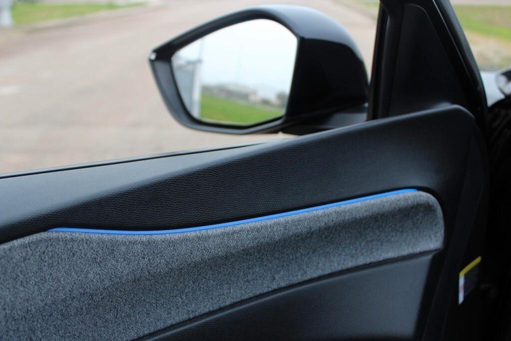 Peugeot 308 berlina EAT8 *LUCI AMBIENTE *PELLE