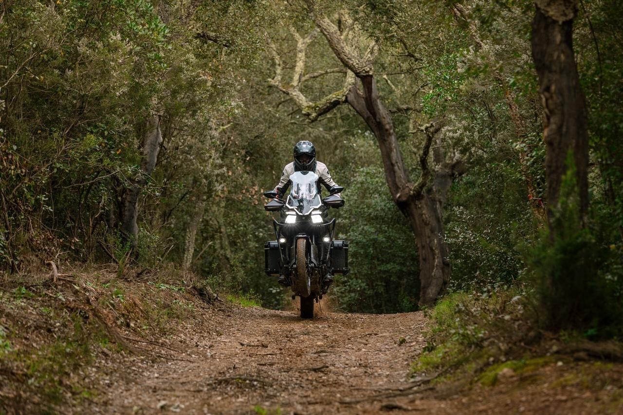 Zontes 703F 700 | 95CV Tricilindrica | Tipo GS Tuareg Tenere | Aziendale Roma