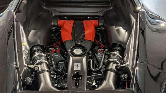 Ferrari F8 Tributo NAVI PDC KAMERA PINZE ROSSE PELLE LIFT SYSTEM