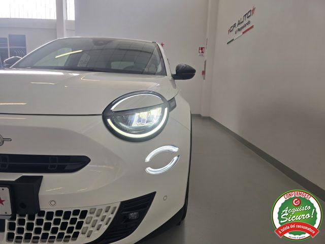 FIAT 600 Hybrid 100 CV DCT MHEV La Prima