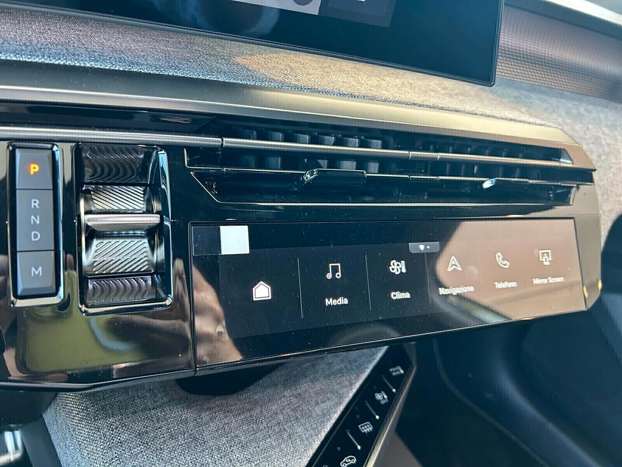 Peugeot 3008 GT Hybrid 145 e-DCS6 KM 0