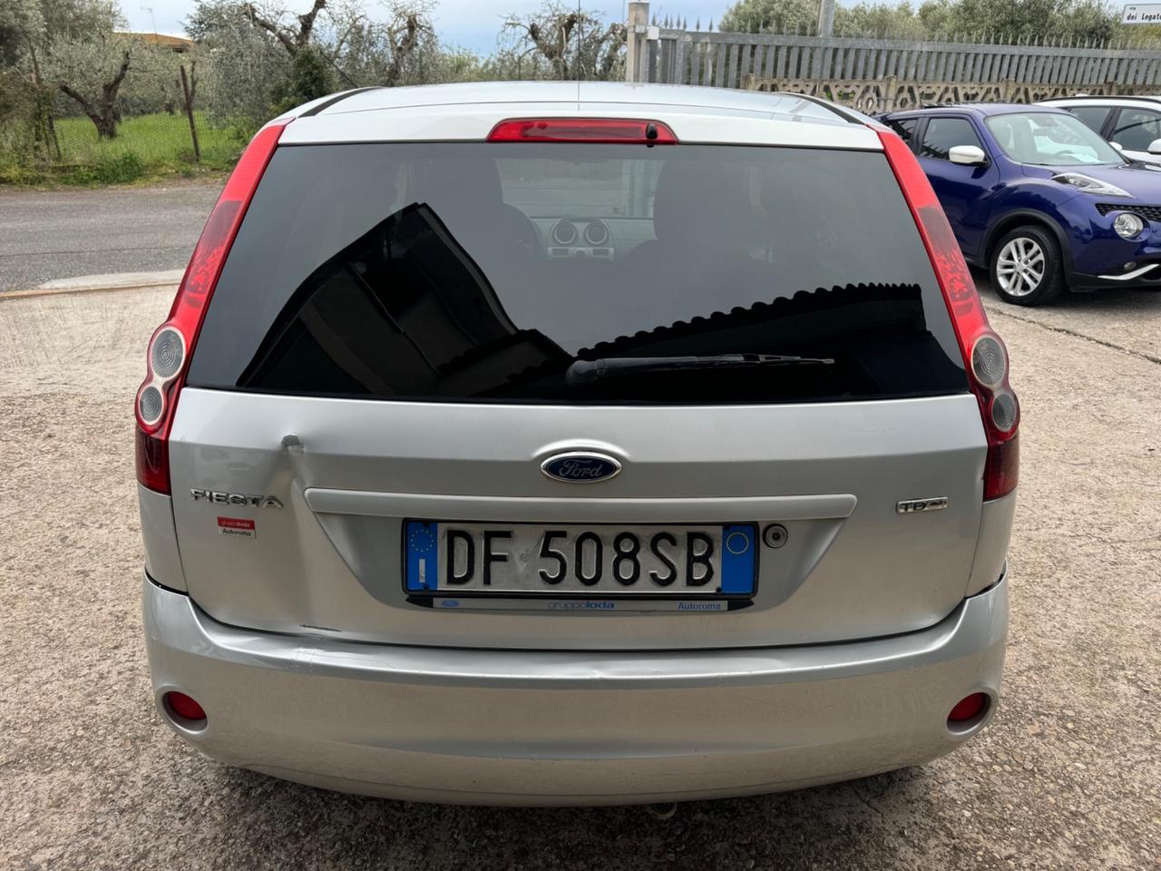 Ford Fiesta 1.4 TDCi 5 porte UNIPRO!