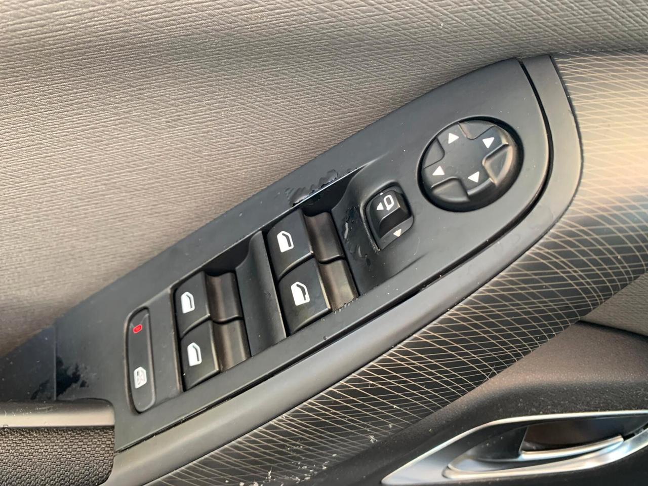 Citroen C4 Picasso 1.6 Hdi 115cv Automatica Exclusive