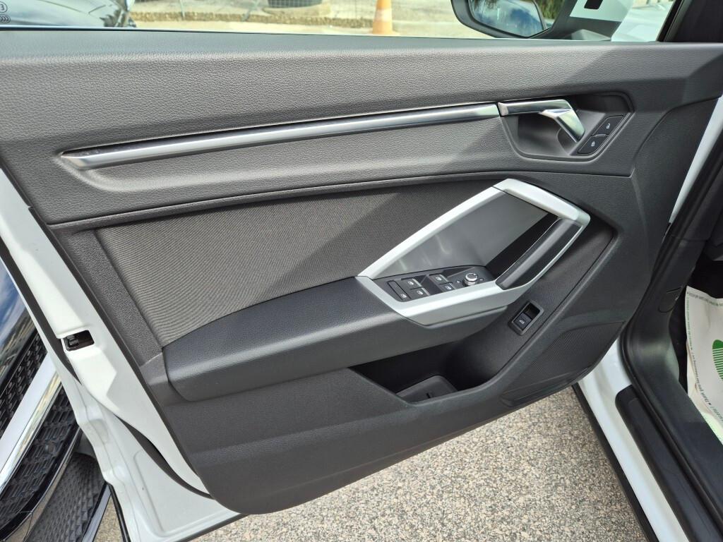 Audi Q3 SPORTBACK 2.0 TDI S-tronic 150cv