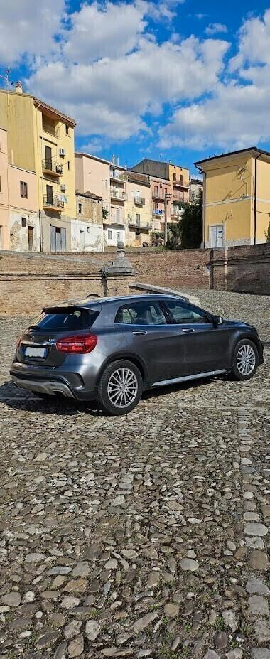 Mercedes-benz GLA 200 GLA 200 CDI Automatic Premium