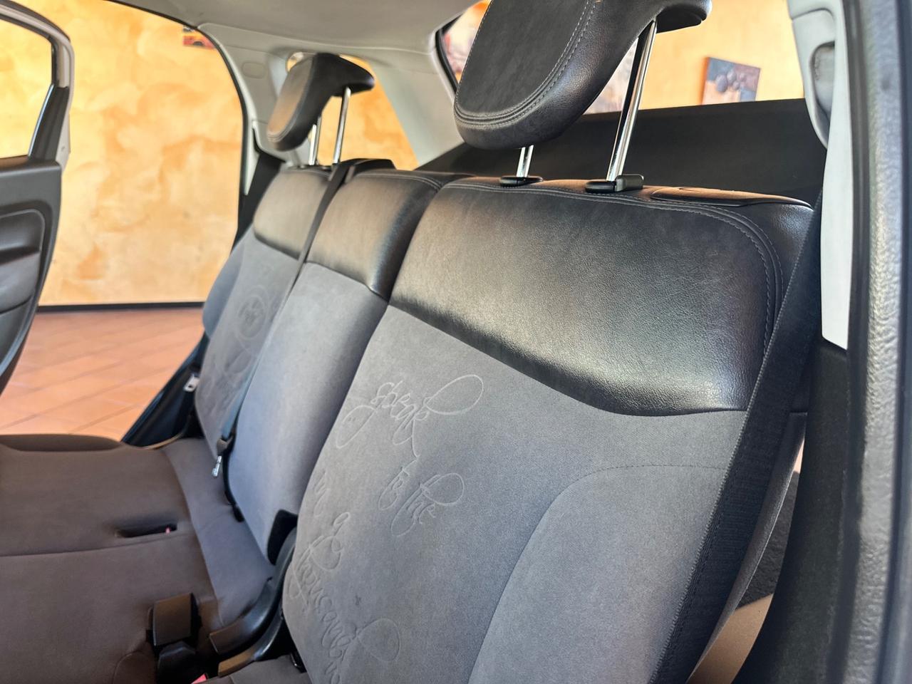 Fiat 500L 0.9 TwinAir Turbo Natural Power Lounge