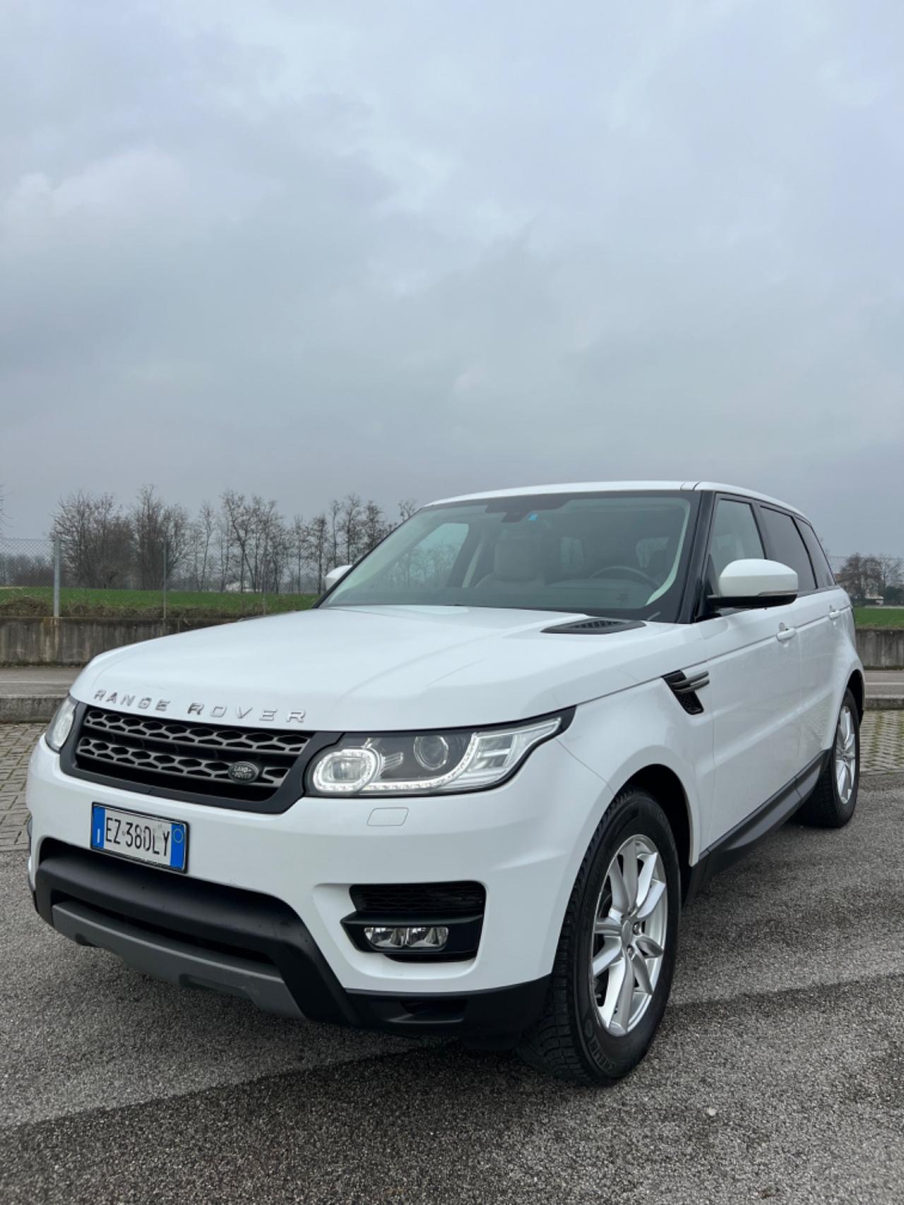 Land Rover Range Rover Sport Range Rover Sport 3.0 TDV6 SE