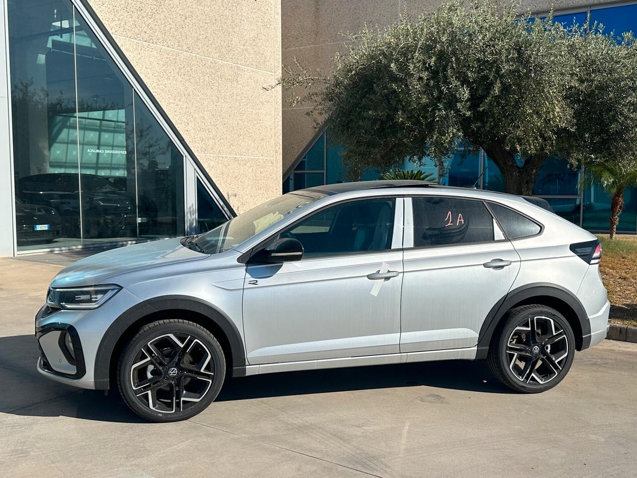 Volkswagen Taigo 1.0 tsi R-Line offerta T-Stock prezzo imperdibile