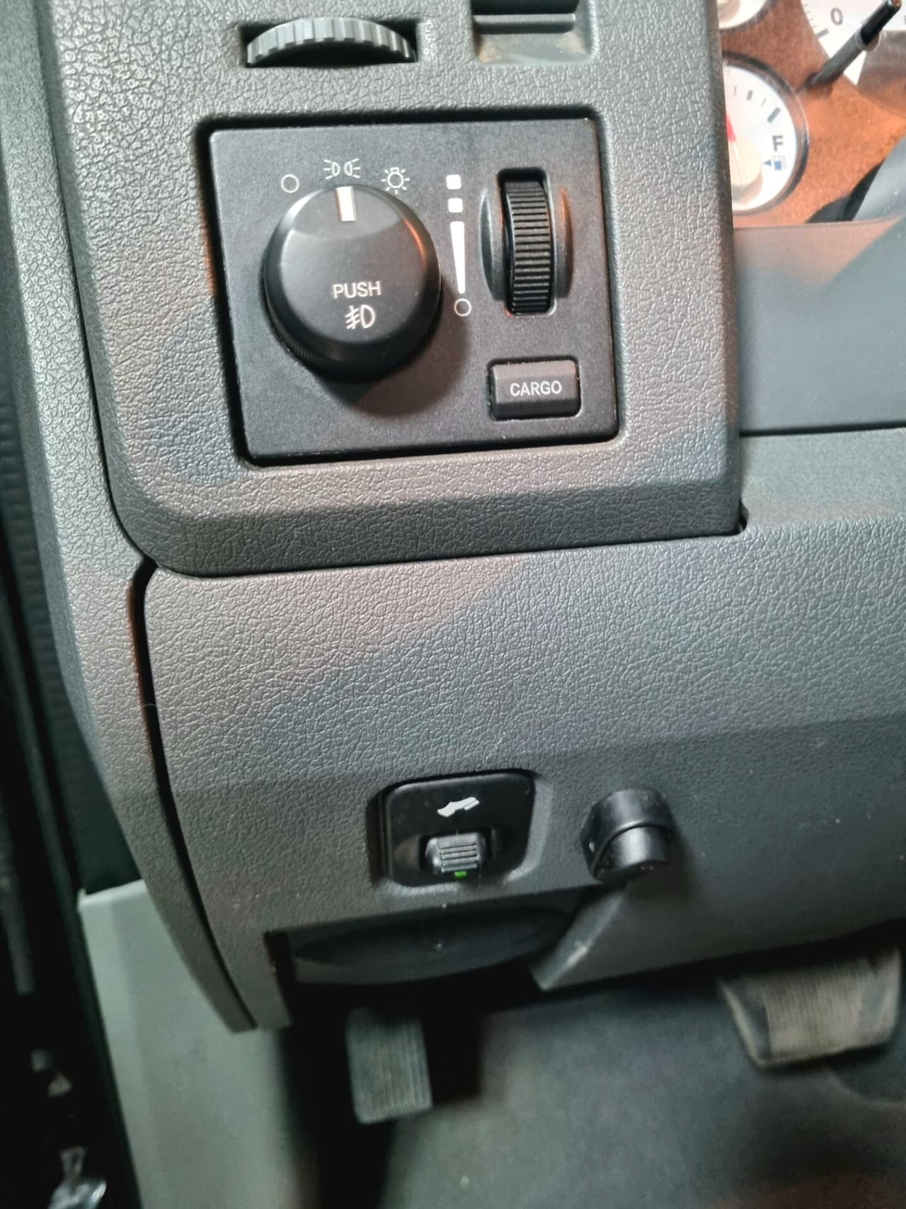 DODGE RAM 5.7 BENZINA V8 CREW CAB LARAMIE 1500