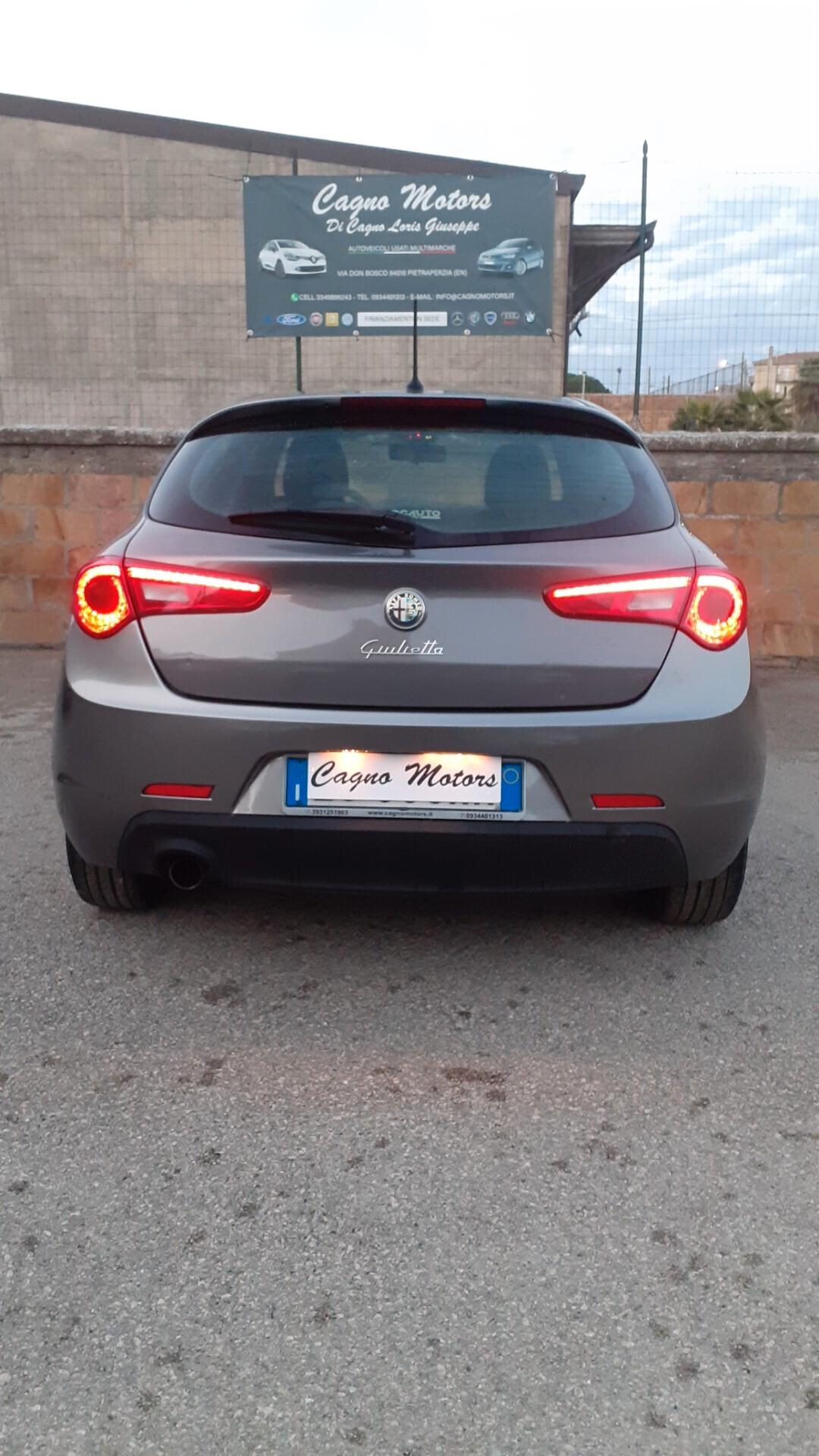 Alfa Romeo Giulietta 1.6 105 CV