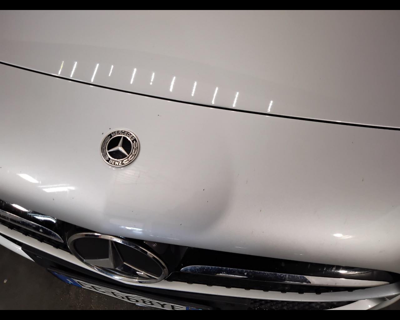 Mercedes-Benz Classe A - W177 2018 - A 180 d Sport auto