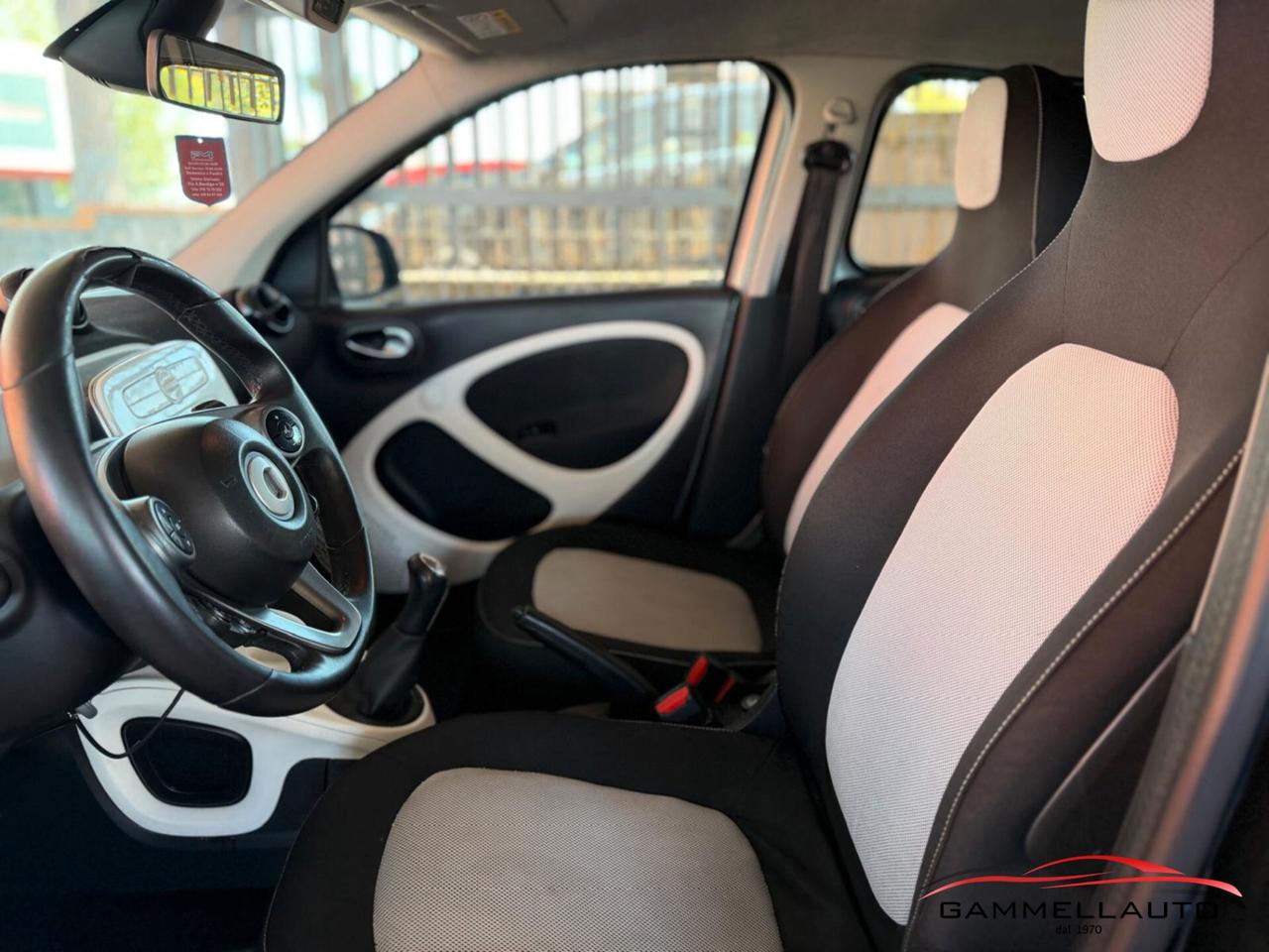 Smart ForFour 1.0 Youngster 71cv