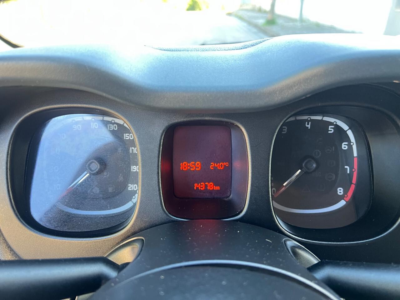 Fiat Panda 1.0 Hybrid Cross 2023 ibrida benzina