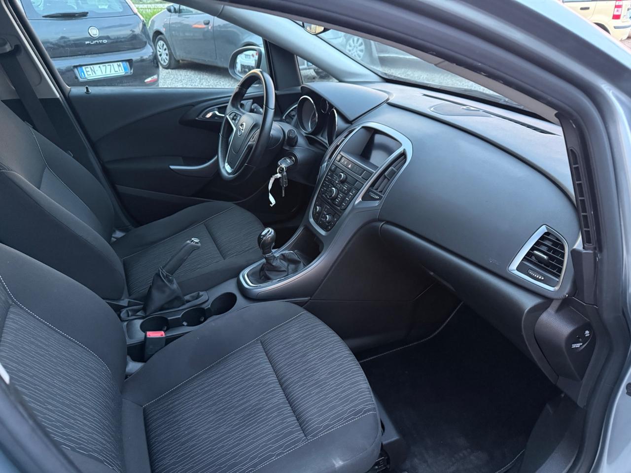 Opel Astra 1.4 Turbo 140CV Sports Tourer GPL Tech Elective