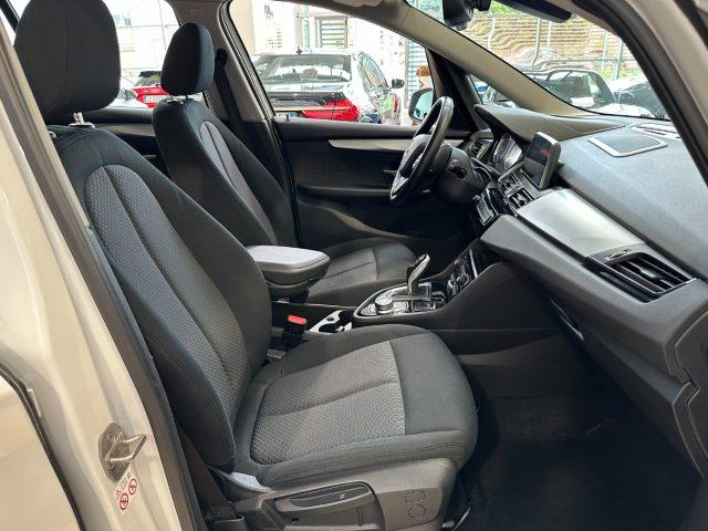 BMW 220 d Gran Tourer Advantage Auto - 7 P.ti - LED - IVA