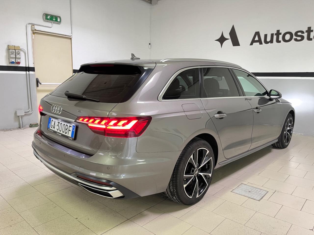 Audi A4 Avant 35 TDI/163 CV S tronic *fari Matrix