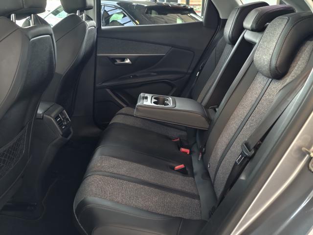 PEUGEOT 3008 BlueHDi 130 S&S GT Line