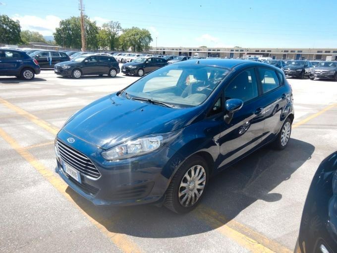 Ford Fiesta 1.5 TDCi 75CV 5 porte Titanium