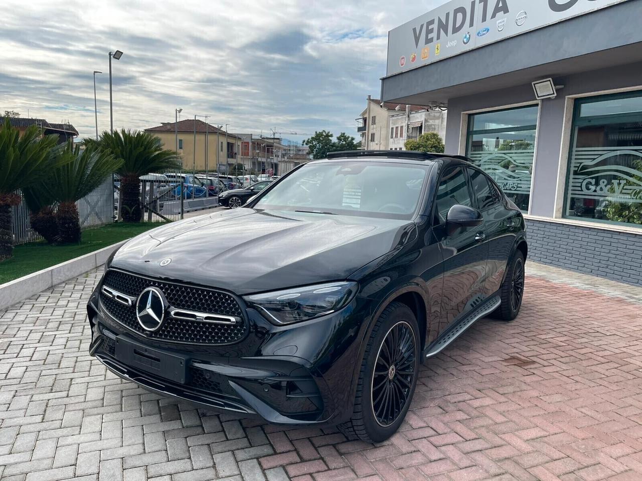 Mercedes-Benz GLC 300 d Coupe AMG 4MATIC*PANORAMA*LED