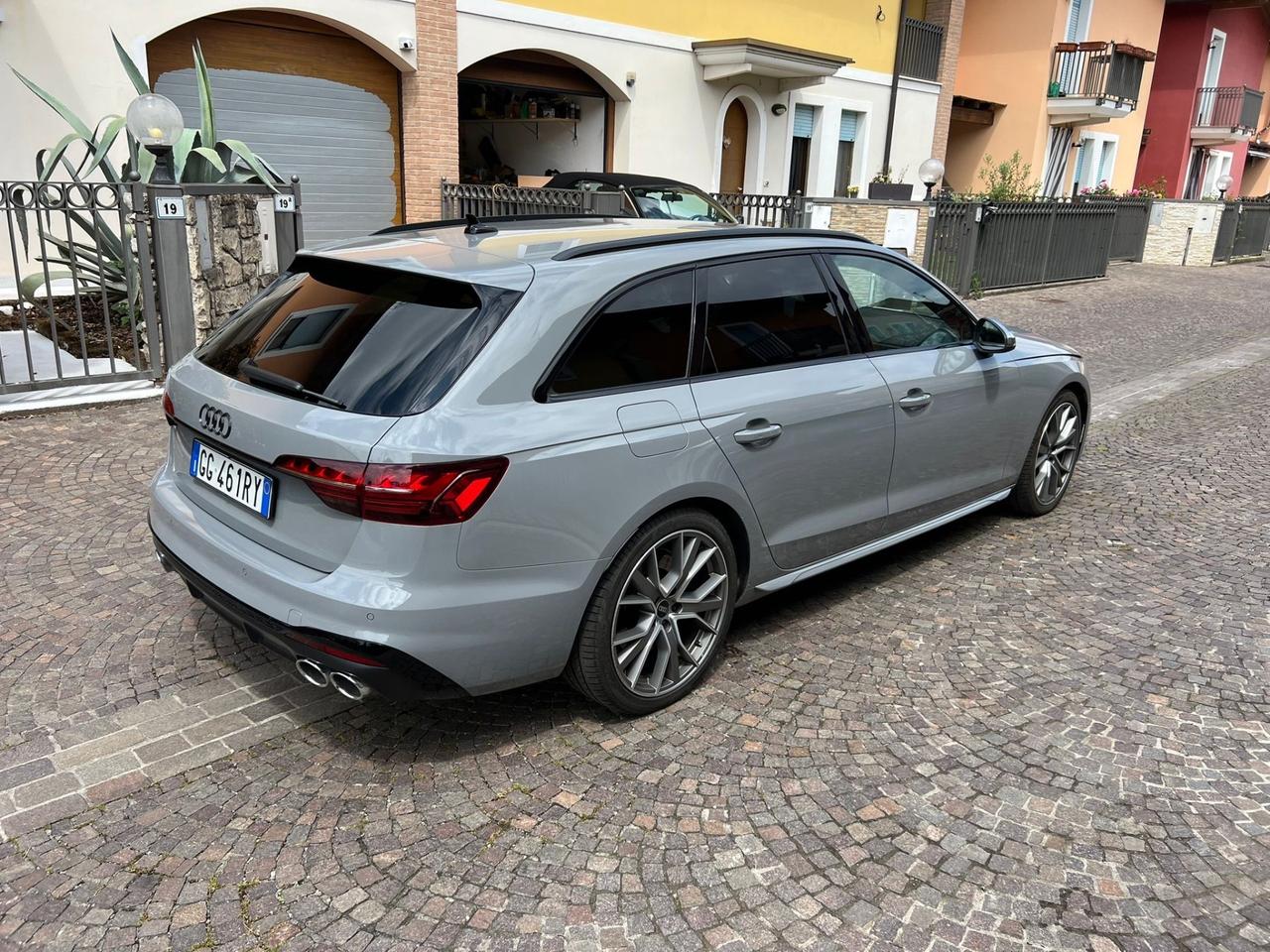 Audi A4 S4 Avant TDI quattro tiptronic sport attitude