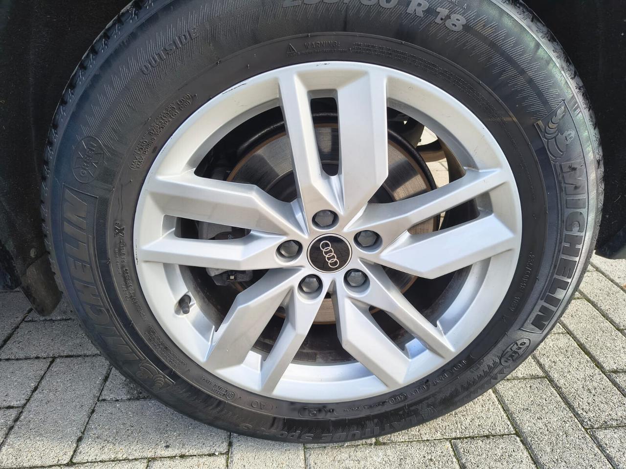 Audi Q5 50 TFSI e quattro S tronic Business