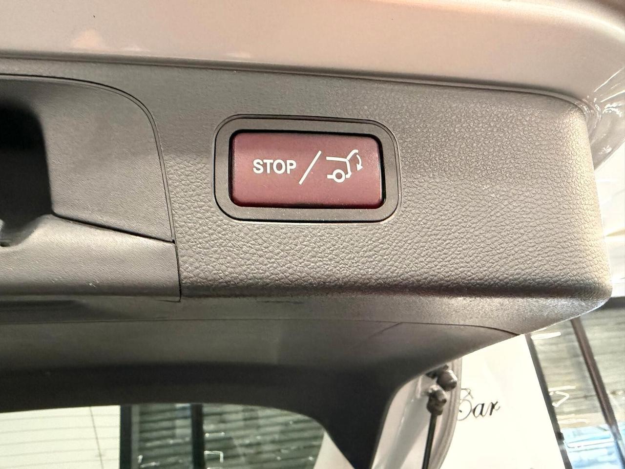 MERCEDES-BENZ GLC 250D 4MATIC PREMIUM 2.2 204CV PELLE NAVI CAM360° ANNO 2018