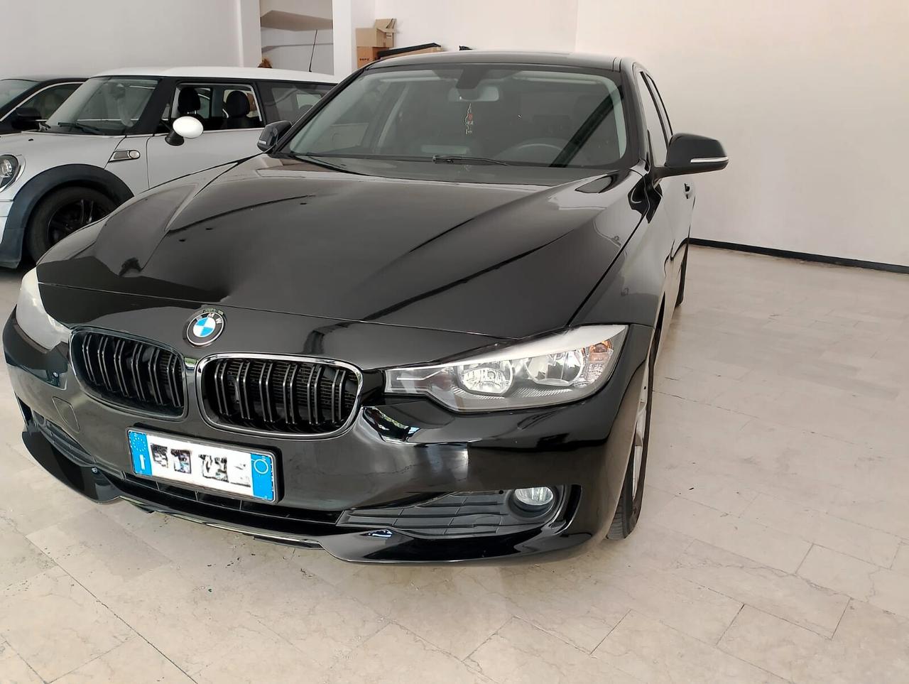 Bmw 316d Touring Sport-Automatico-Navi