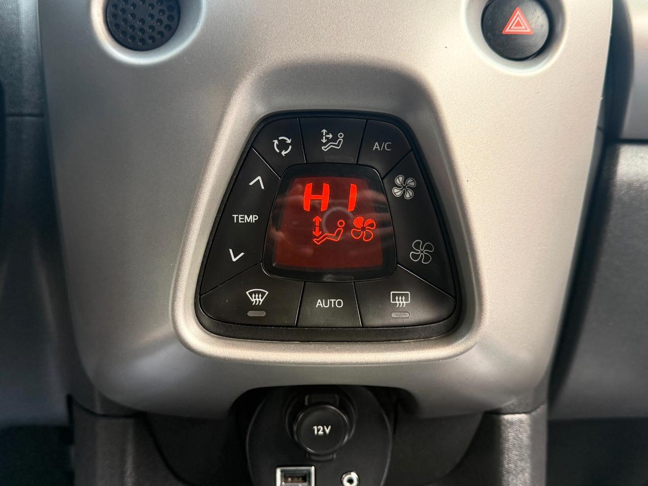 Toyota Aygo 1.0 VVT-i 69CV 5P CAMERA LED - 2017