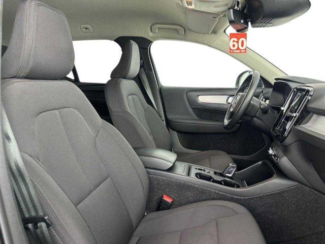 VOLVO XC40 T3 Geartronic Momentum